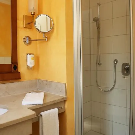 호텔 Stadthotel Herzog Ludwig 4*