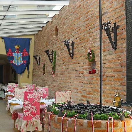 Stadthotel Herzog Ludwig 호텔 4*